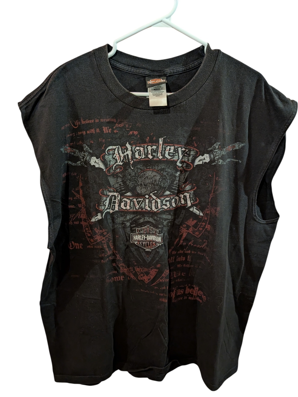 Vintage 2010 Harley-Davidson Black Sleeveless Graphic Tank with Red Accents